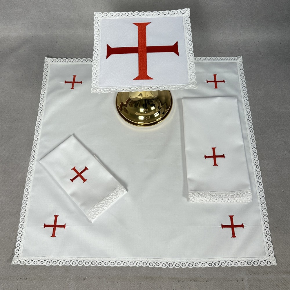 Bielizna kielichowa krzyż - czerwony haft - zdjęcie 2
