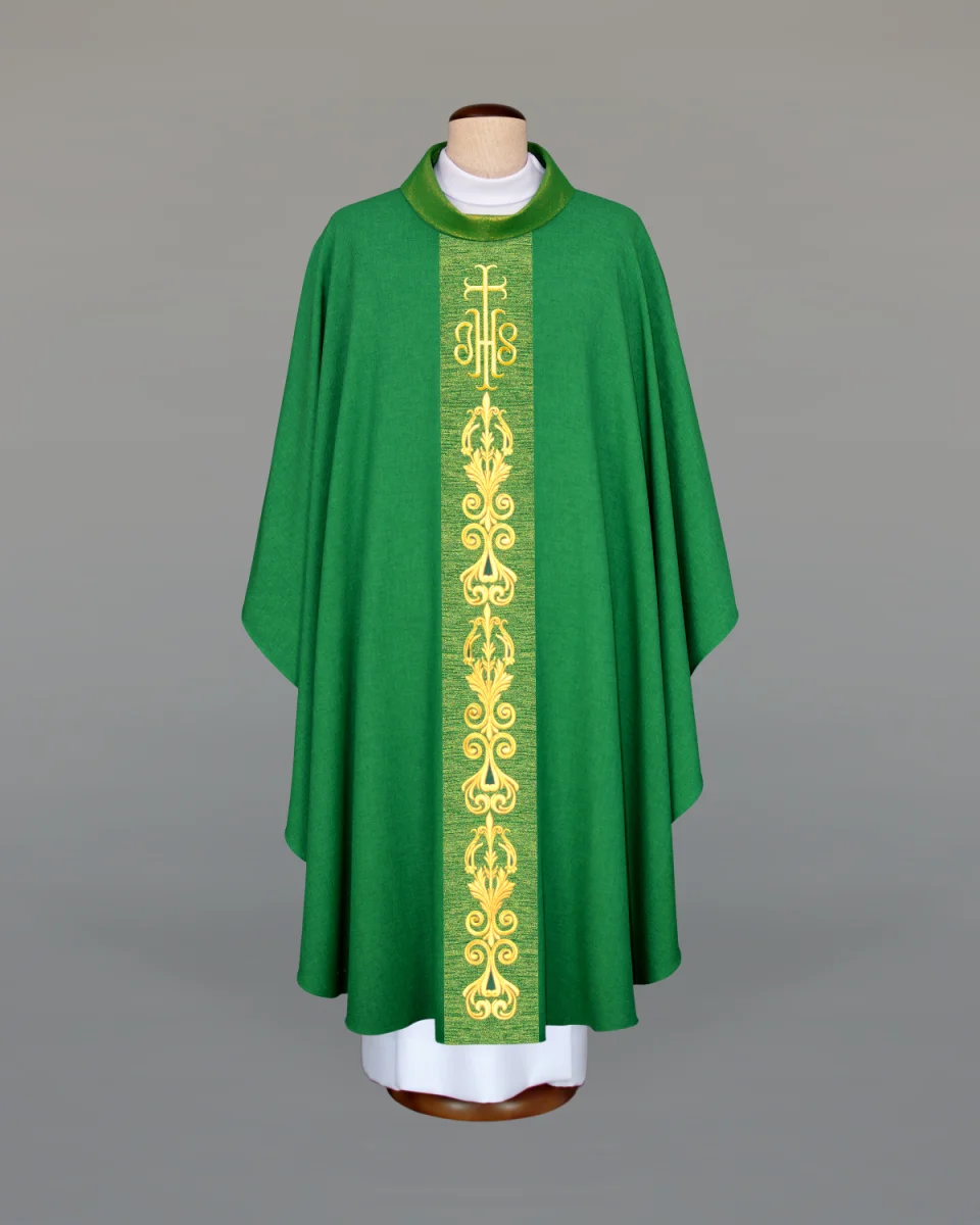 Ornat haftowany zielony - IHS